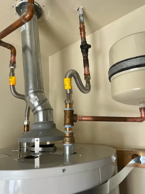 Water heater installation and plumbing repair in Goodmans Crossing